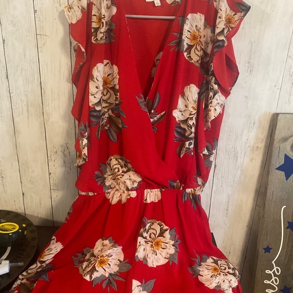 Romper - Picture 1 of 2